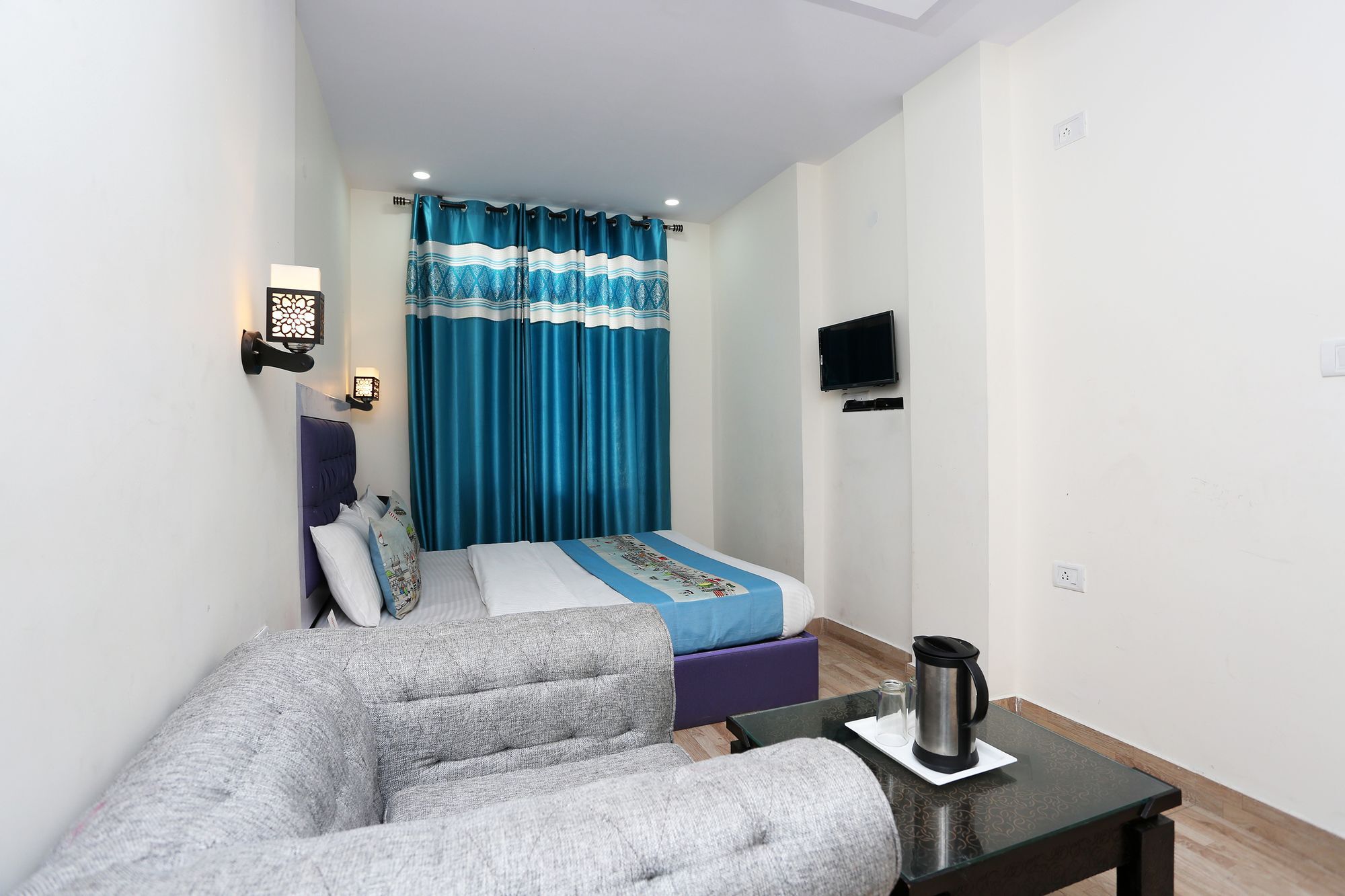 Oyo 9912 Hotel Rock Sea Manāli Extérieur photo