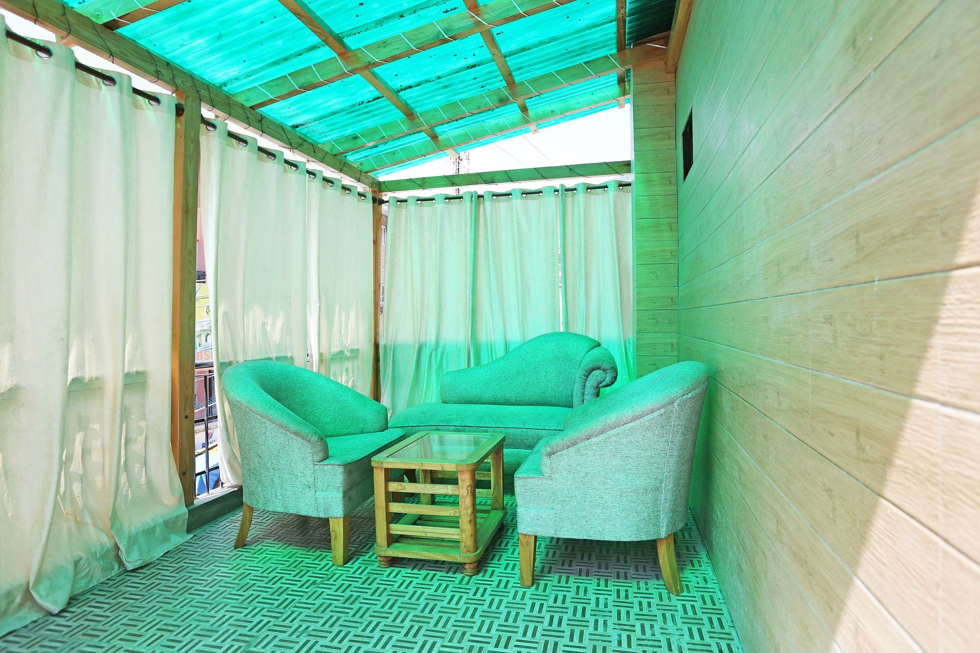 Oyo 9912 Hotel Rock Sea Manāli Extérieur photo
