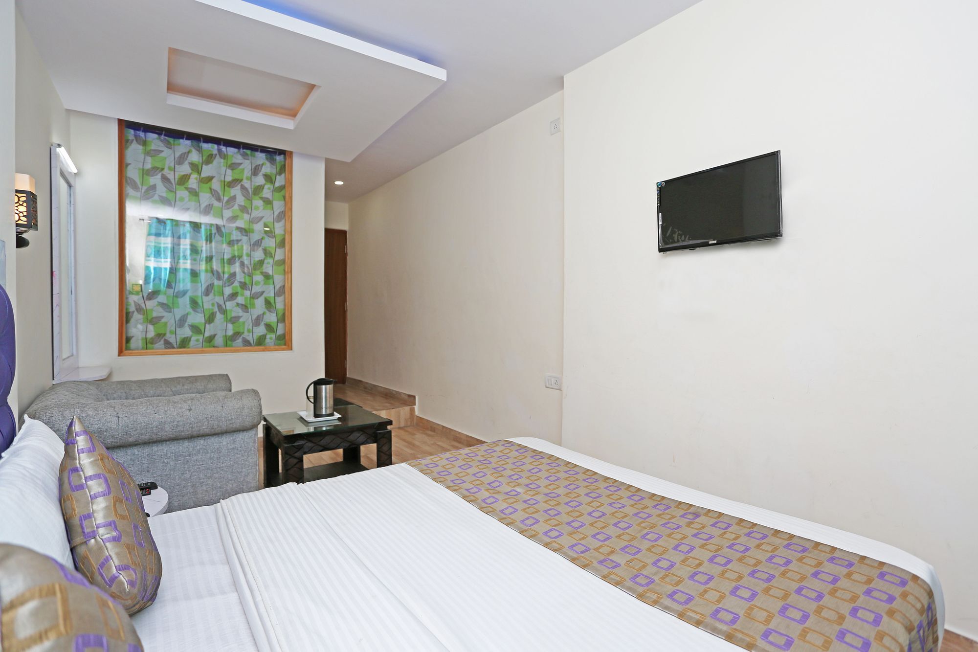 Oyo 9912 Hotel Rock Sea Manāli Extérieur photo